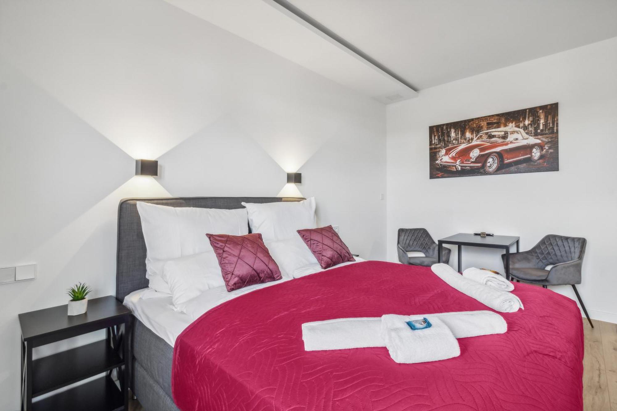 Suite4Me - Moderne Apartments I Kueche I Balkon I Waschmaschine 디에첸바흐 외부 사진